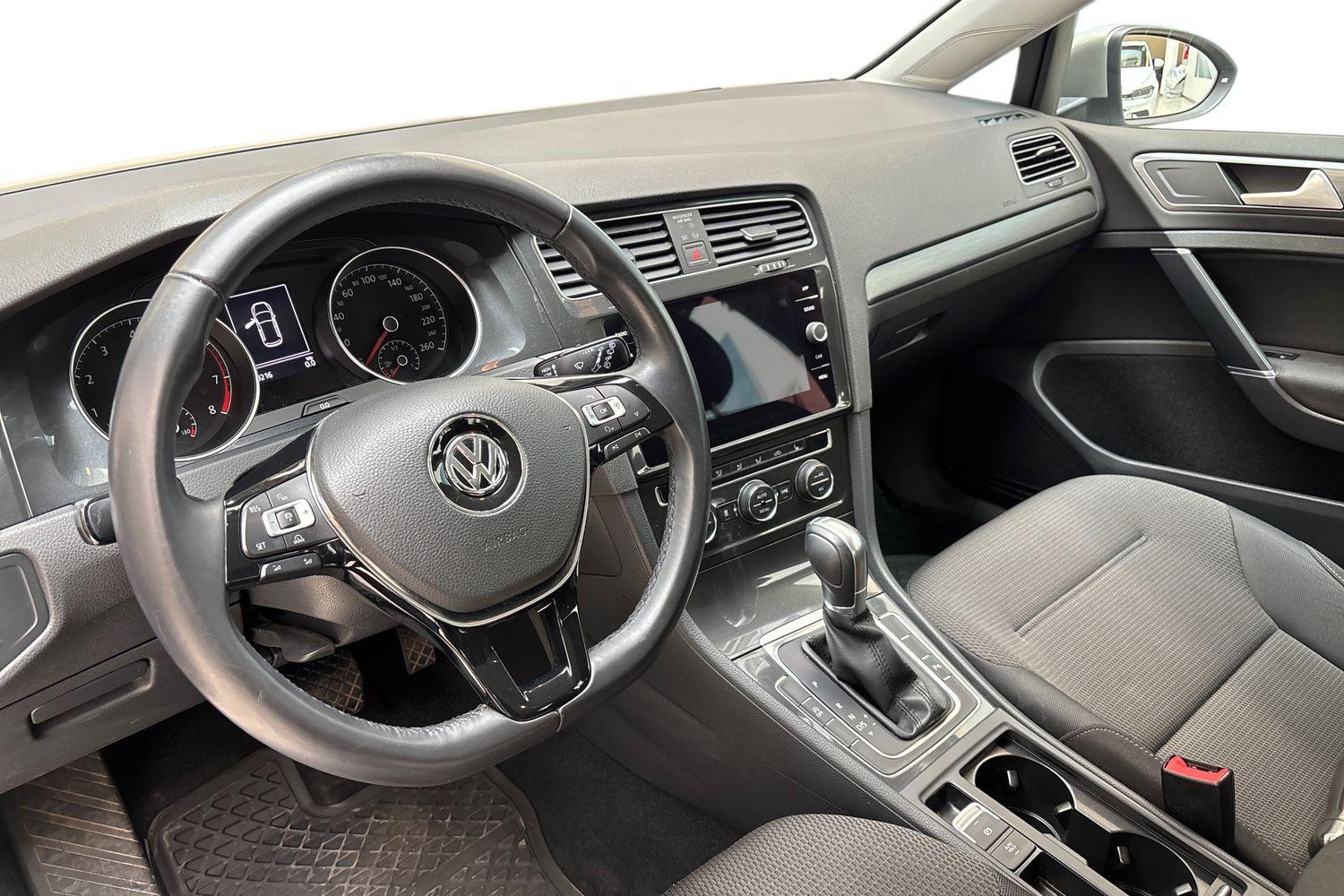 Volkswagen Golf vaihtoauto
