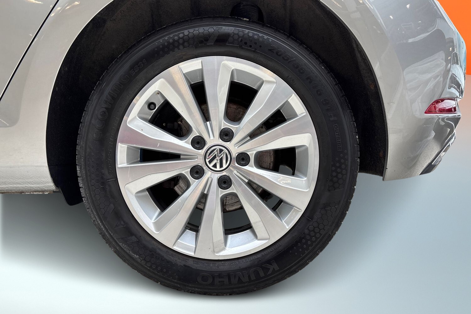 Volkswagen Golf vaihtoauto