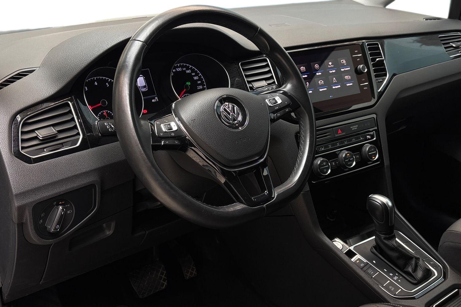 Volkswagen Golf Sportsvan vaihtoauto