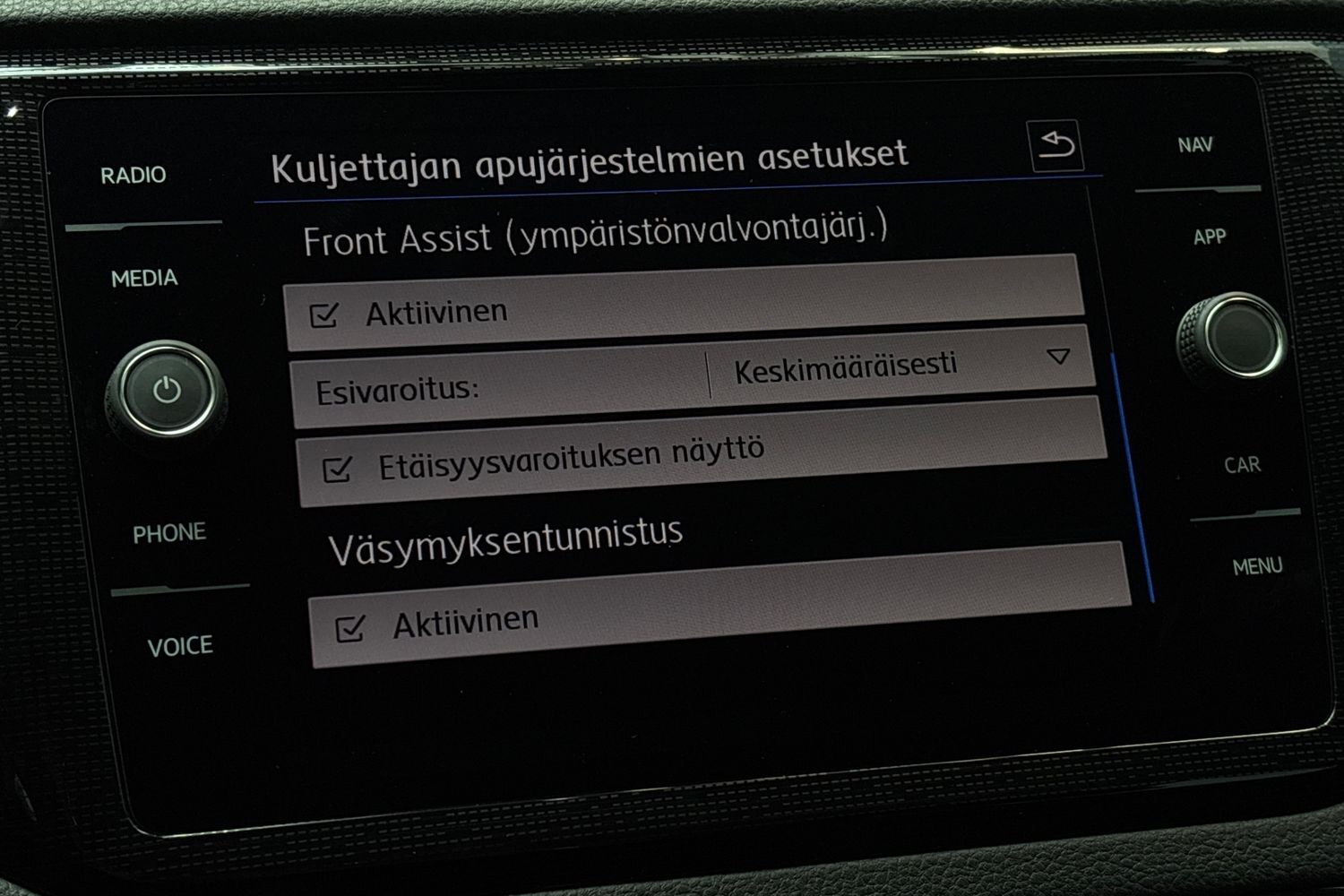 Volkswagen Golf Sportsvan vaihtoauto