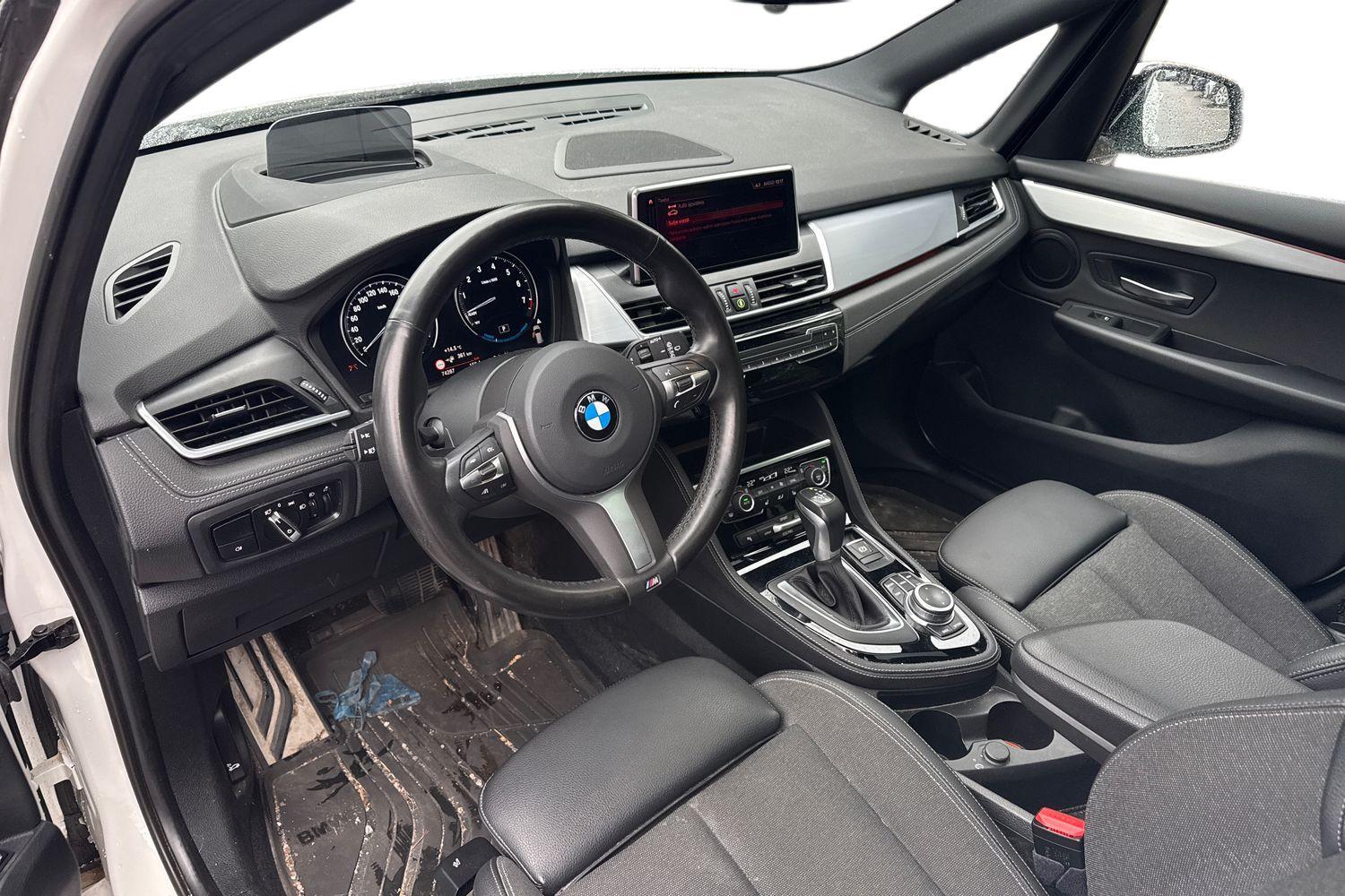 BMW 225 vaihtoauto