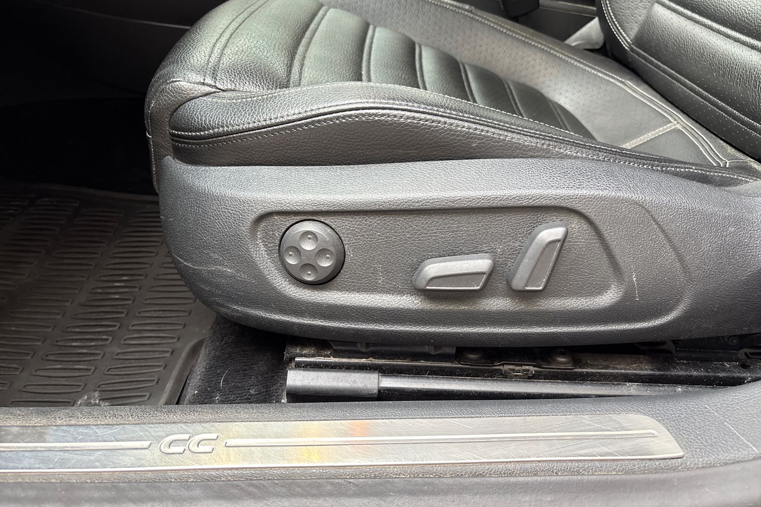 Volkswagen CC vaihtoauto