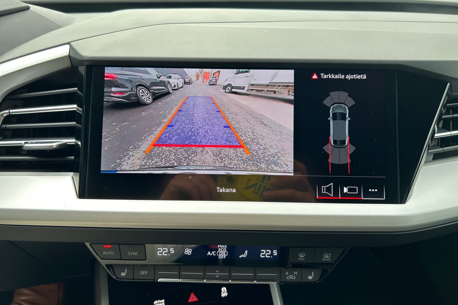 Audi Q4 e-tron vaihtoauto