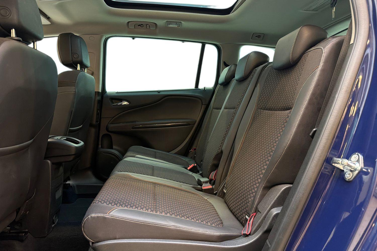 Opel Zafira Tourer vaihtoauto