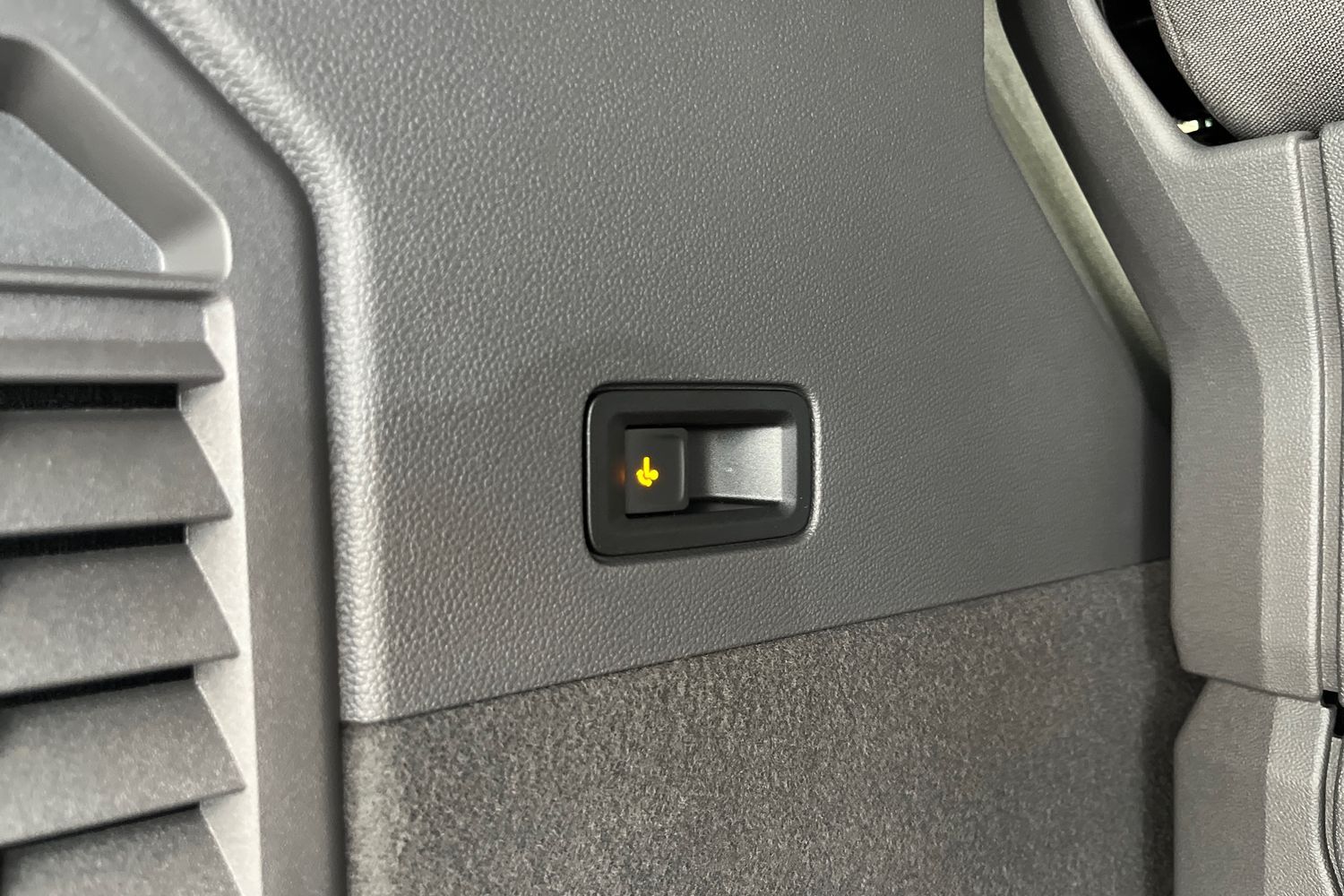 Volkswagen Multivan vaihtoauto