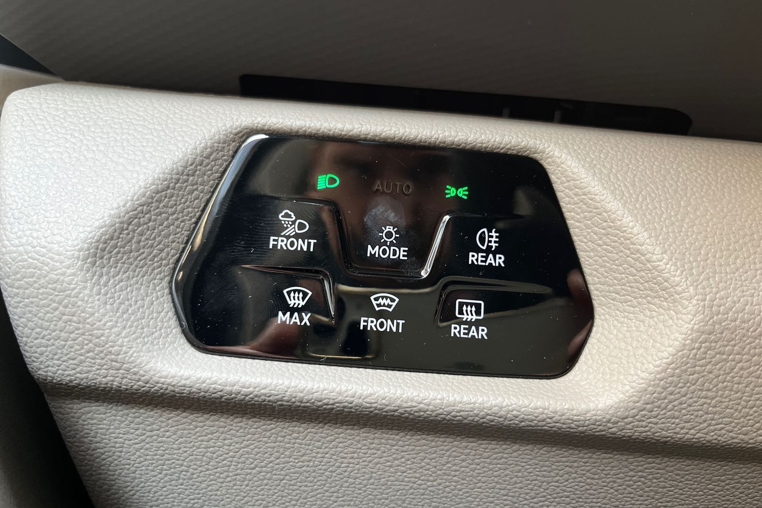 Volkswagen Multivan vaihtoauto