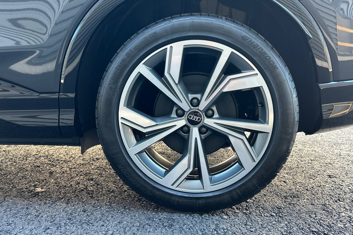 Audi Q4 e-tron vaihtoauto