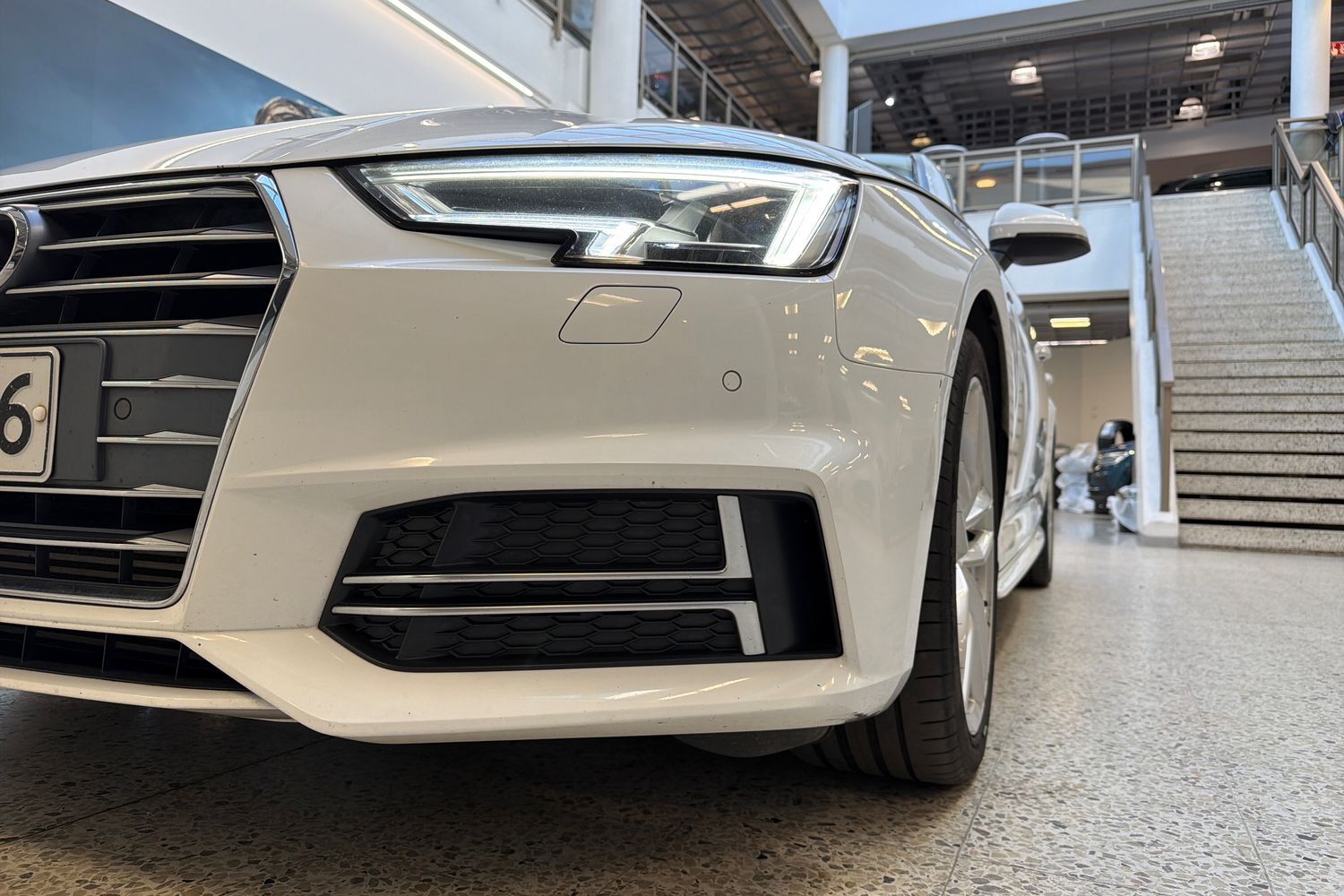 Audi A4 vaihtoauto