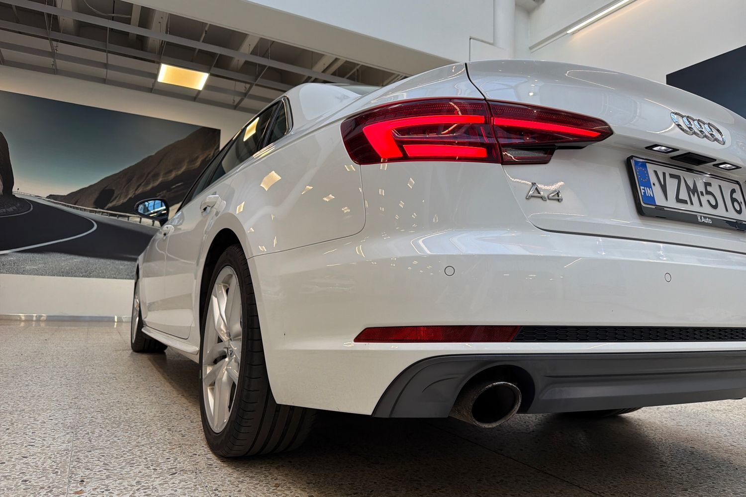 Audi A4 vaihtoauto
