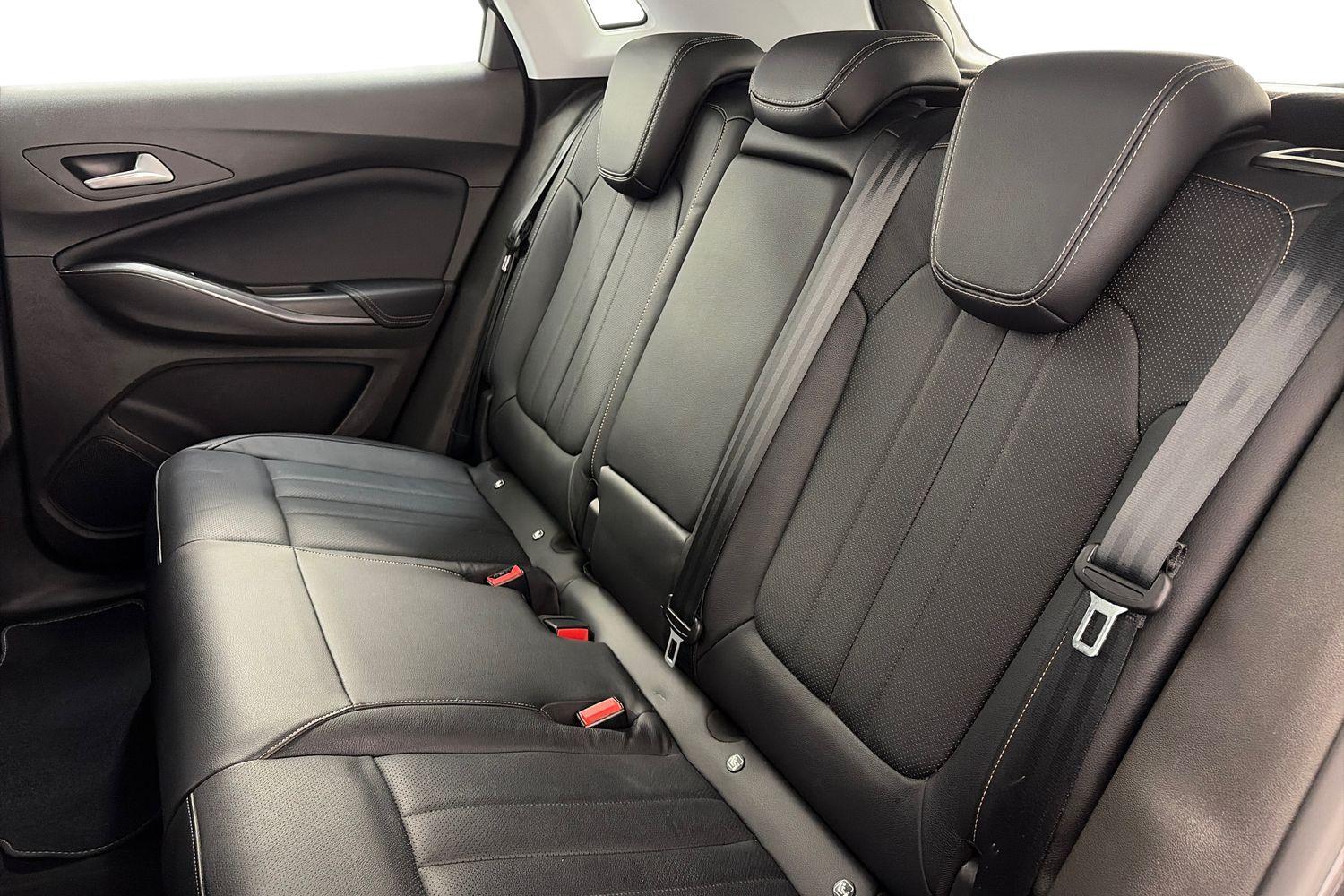 Opel Grandland X vaihtoauto