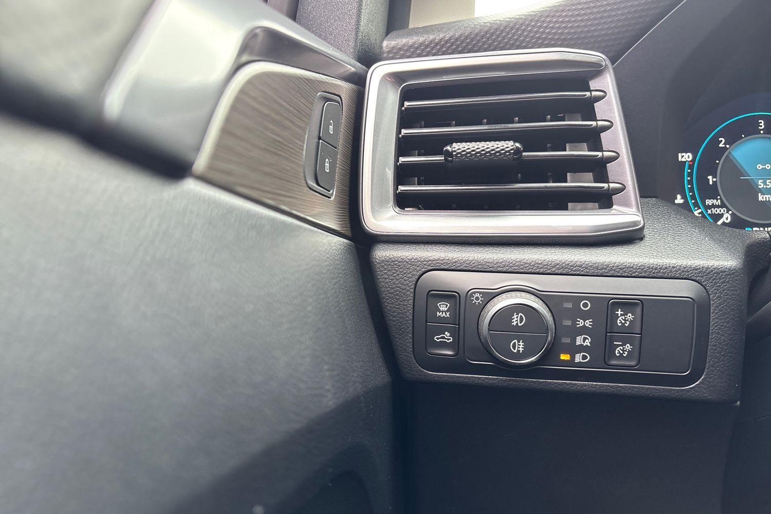 Volkswagen Amarok vaihtoauto