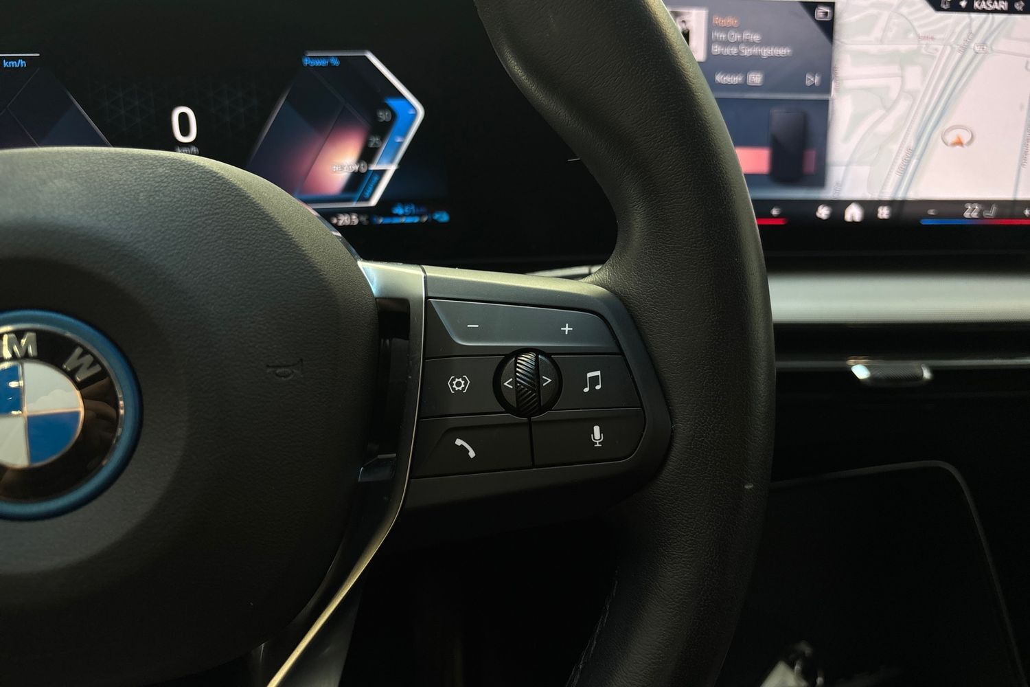 BMW X1 vaihtoauto
