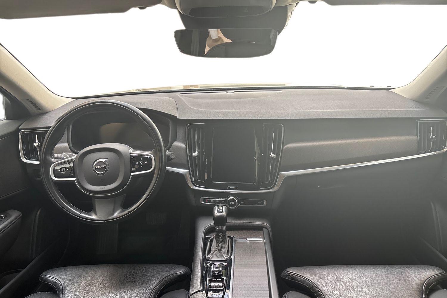 Volvo V90 Cross Country vaihtoauto