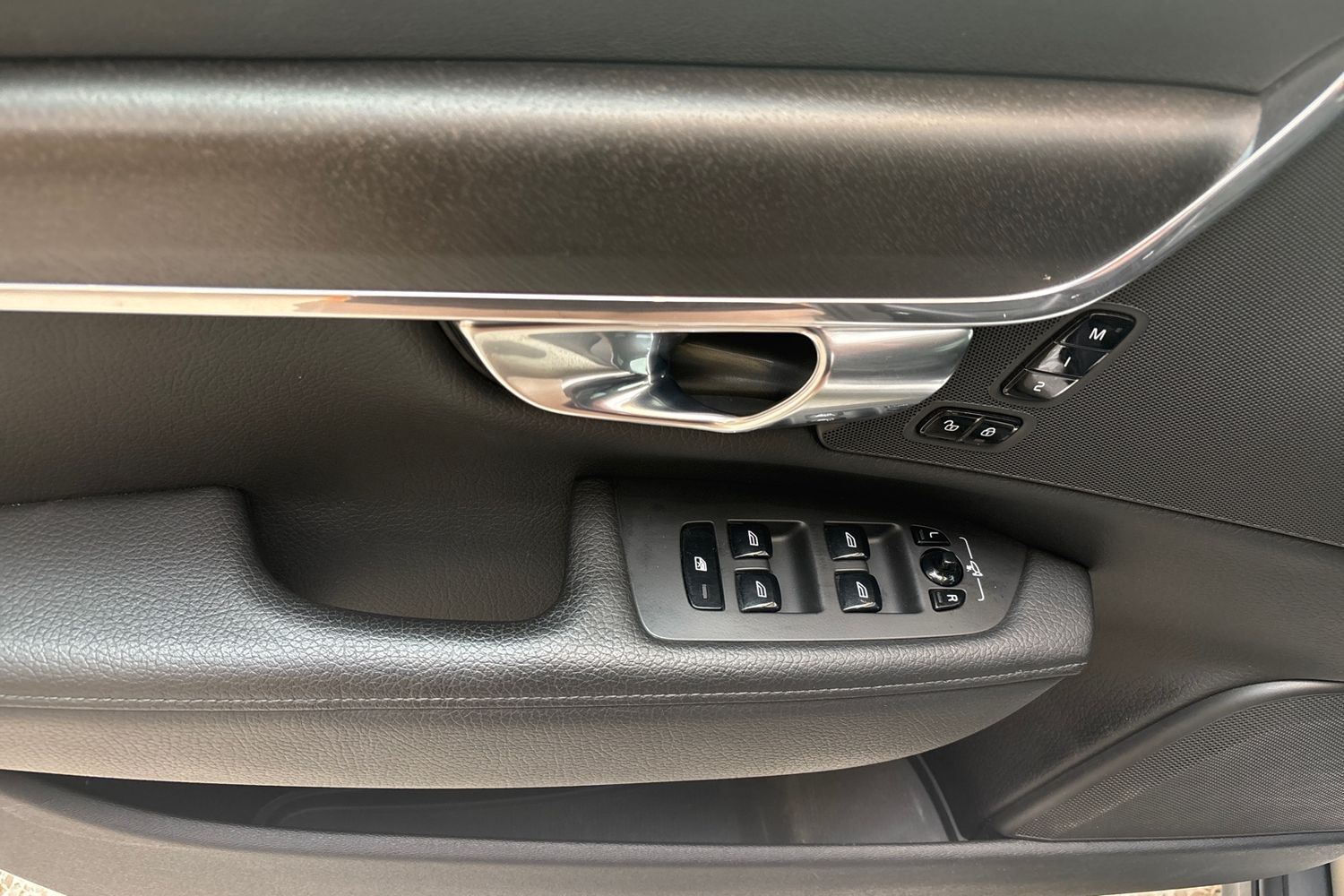 Volvo V90 Cross Country vaihtoauto