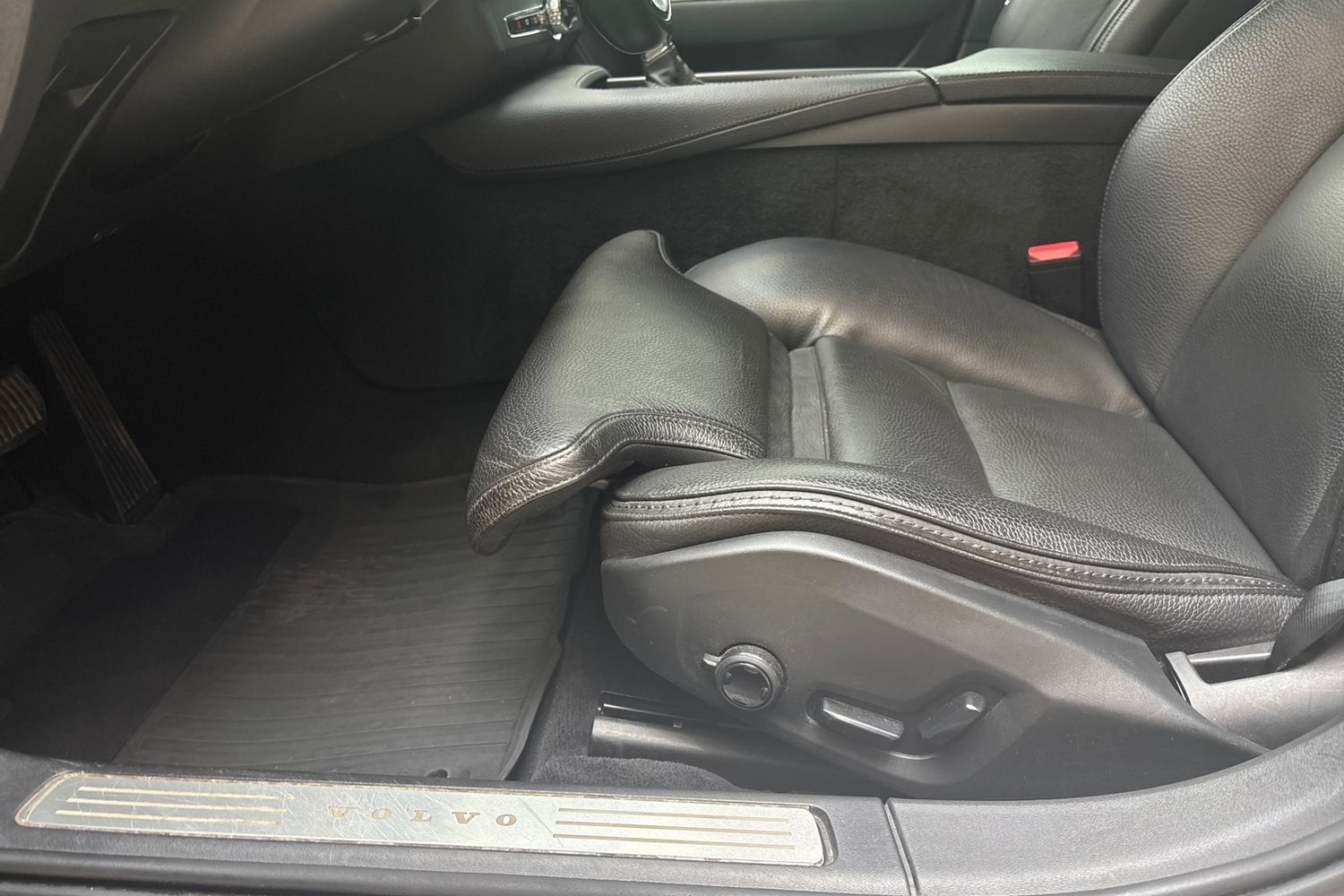 Volvo V90 Cross Country vaihtoauto