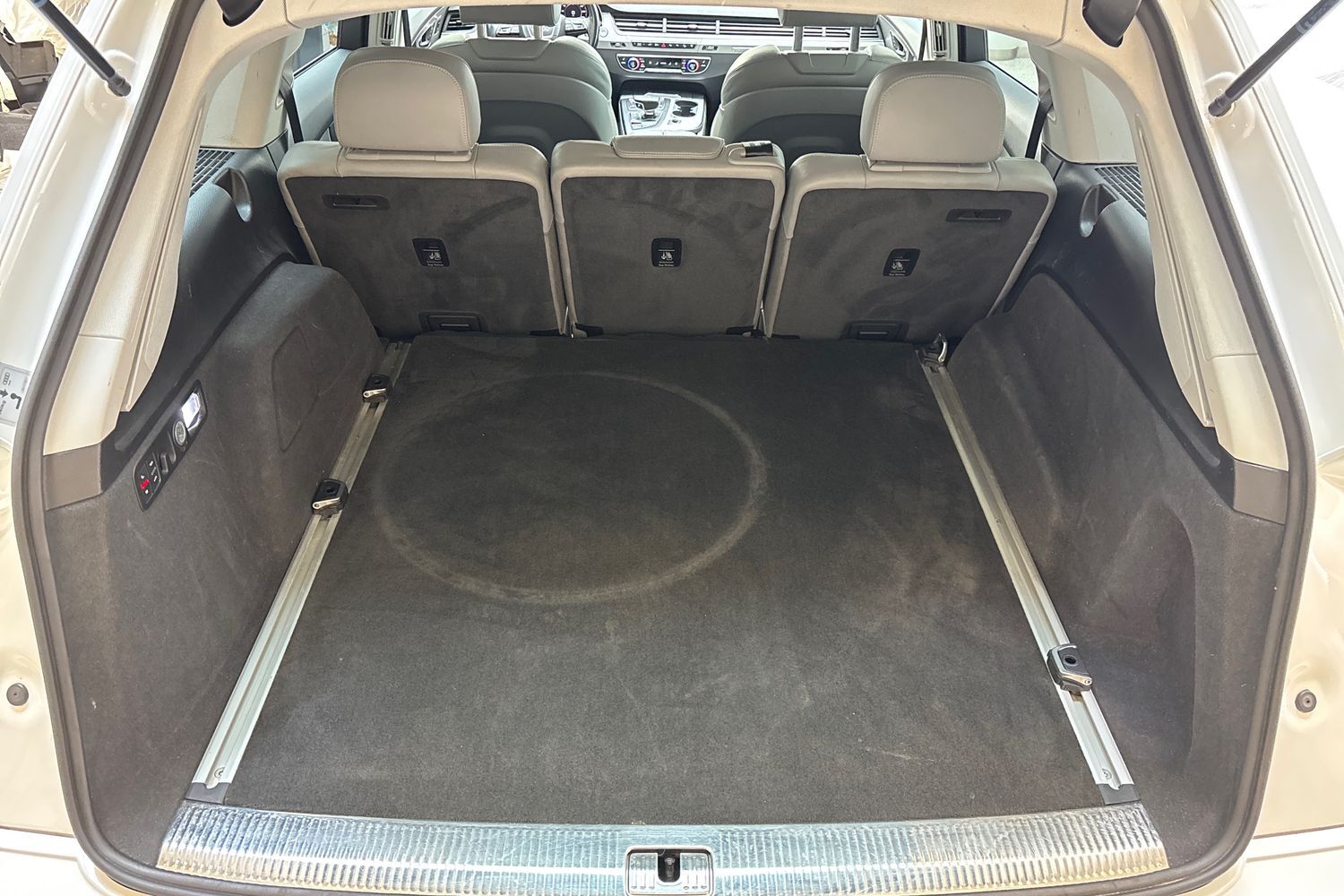 Audi Q7 vaihtoauto
