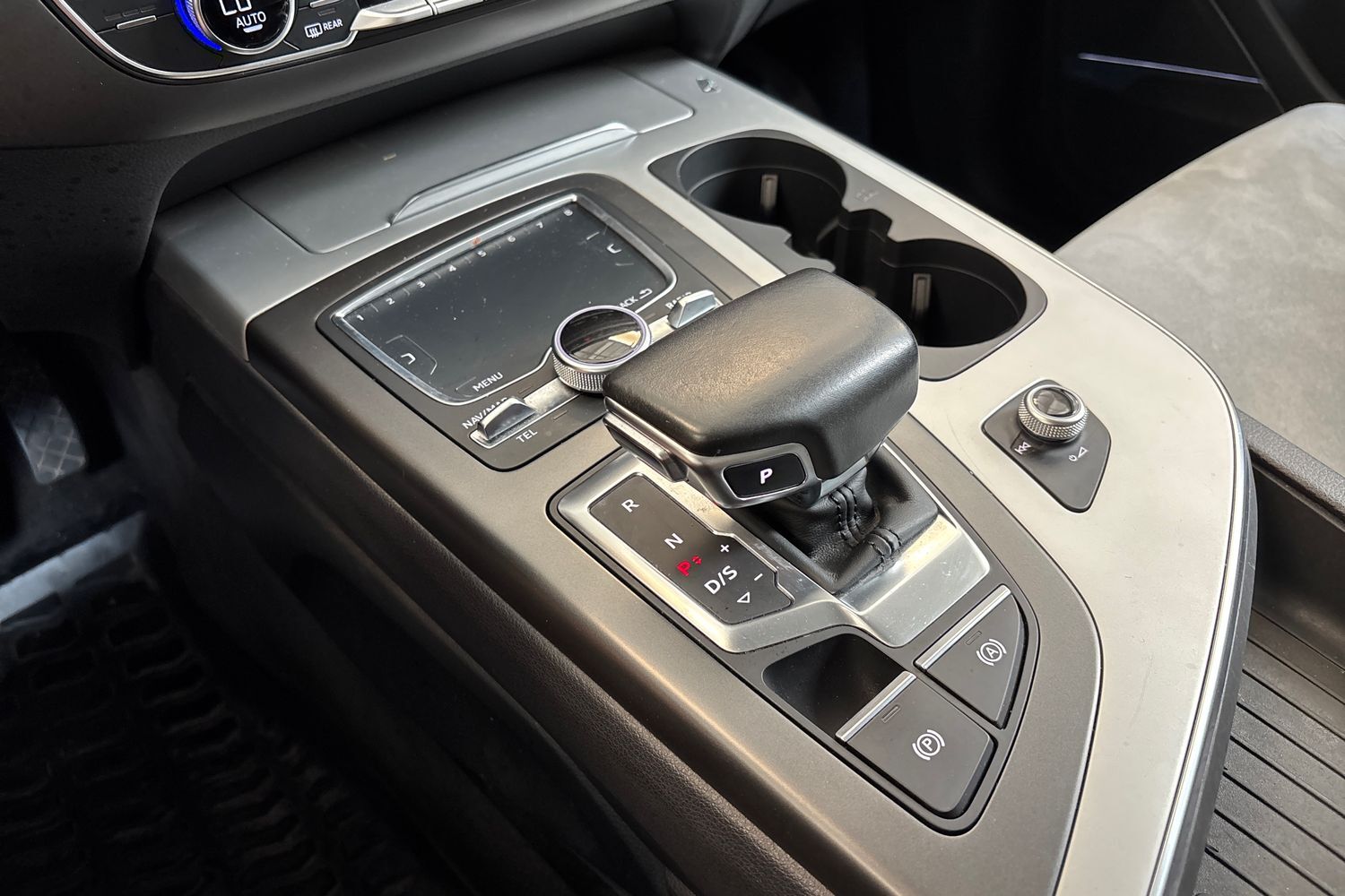 Audi Q7 vaihtoauto
