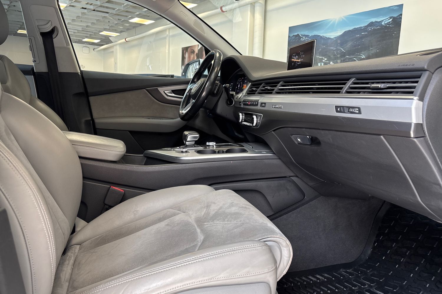 Audi Q7 vaihtoauto