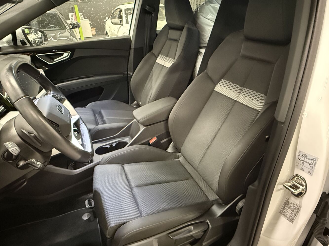 Audi Q4 e-tron vaihtoauto