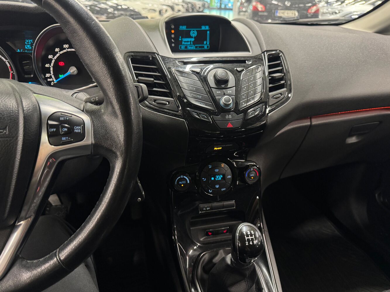 Ford Fiesta vaihtoauto