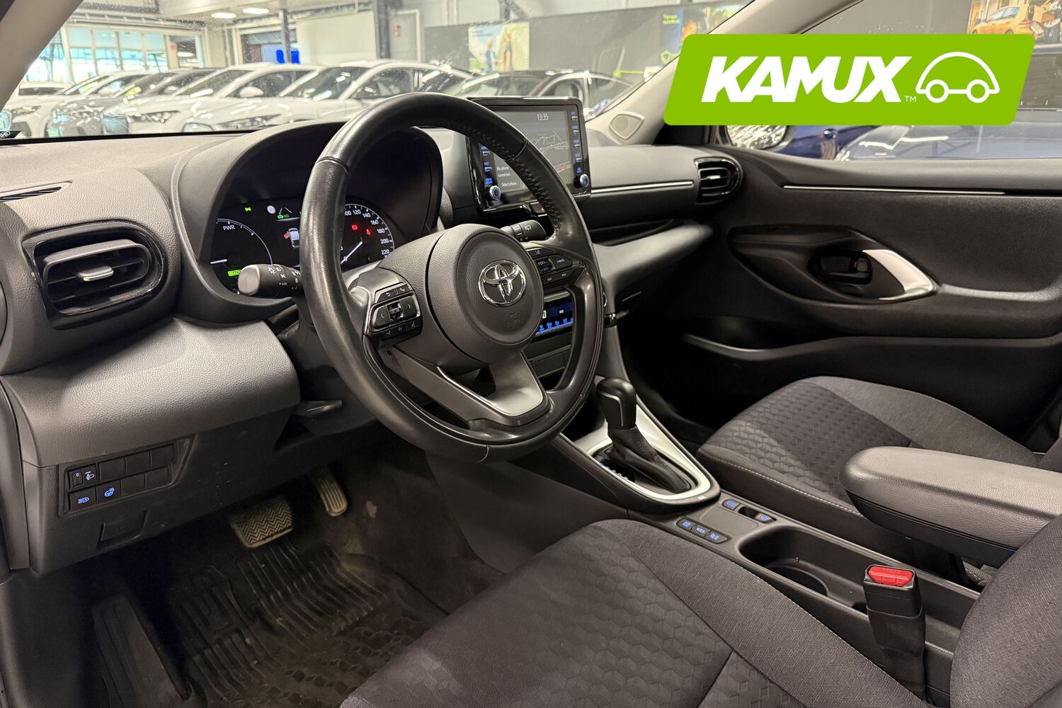 Toyota Yaris vaihtoauto