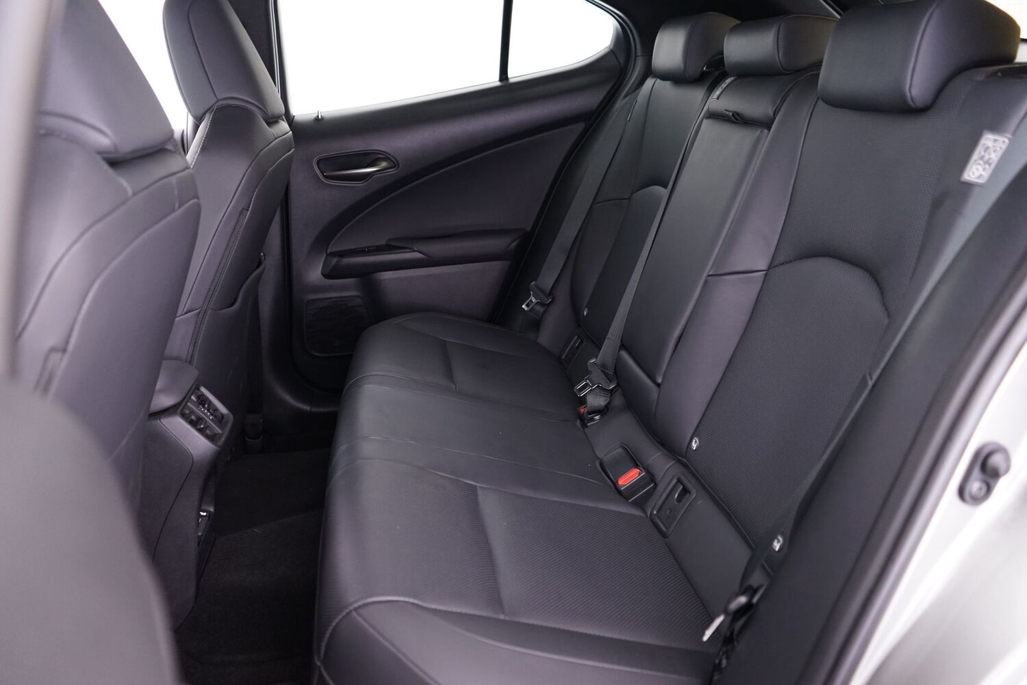Lexus UX vaihtoauto