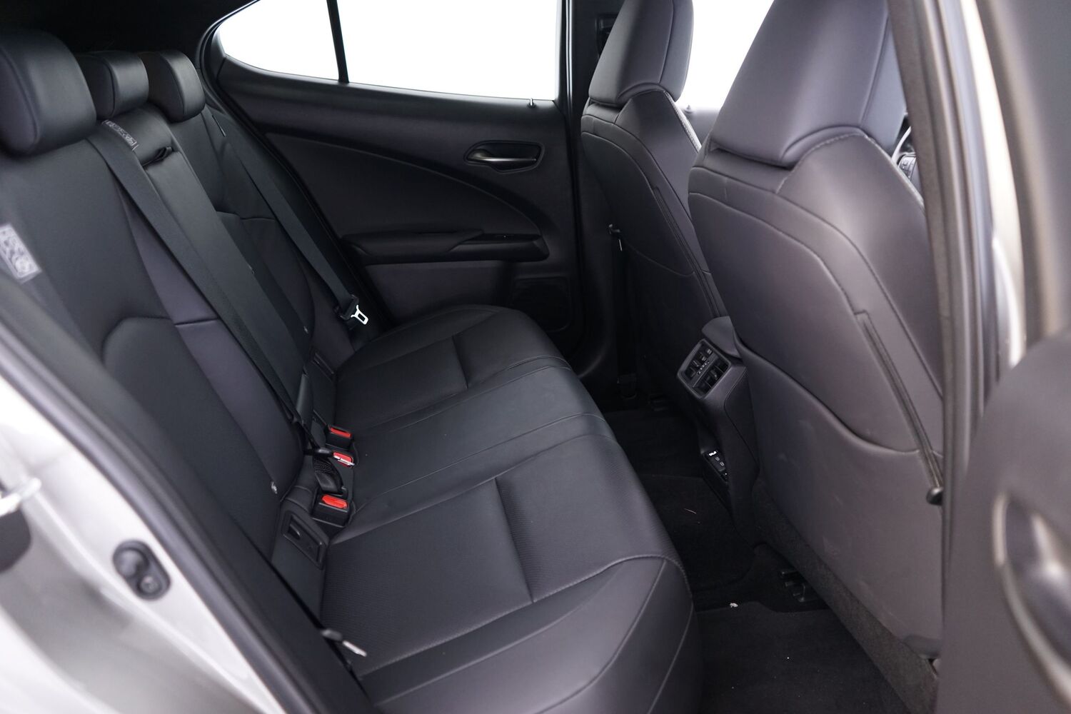 Lexus UX vaihtoauto