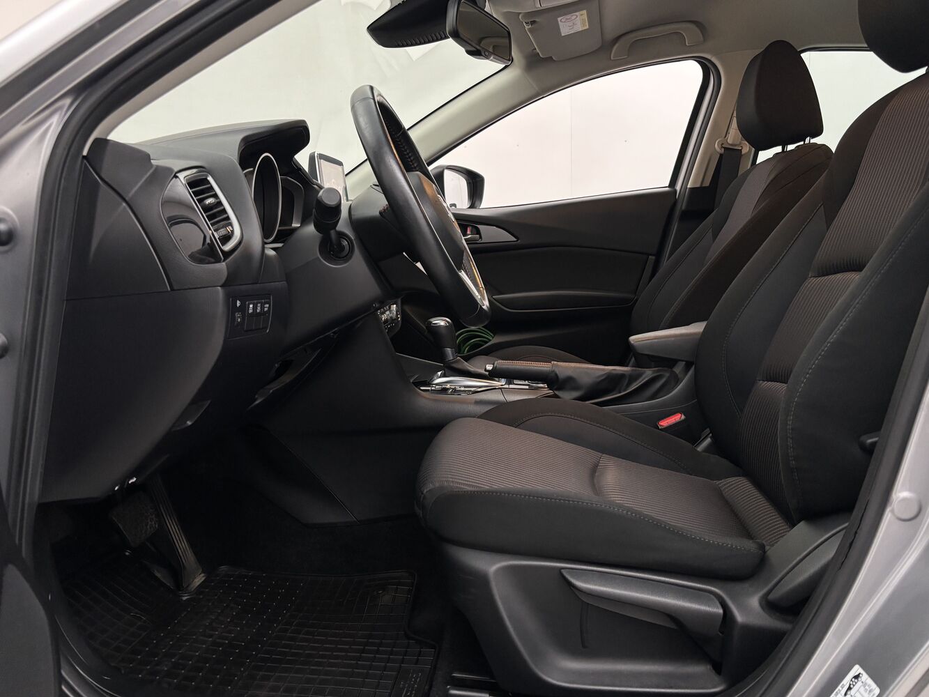 Mazda 3 vaihtoauto