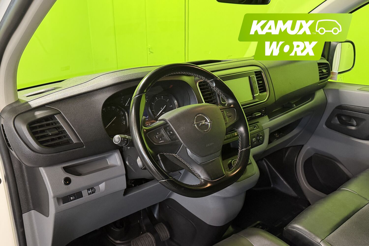 Opel Vivaro vaihtoauto