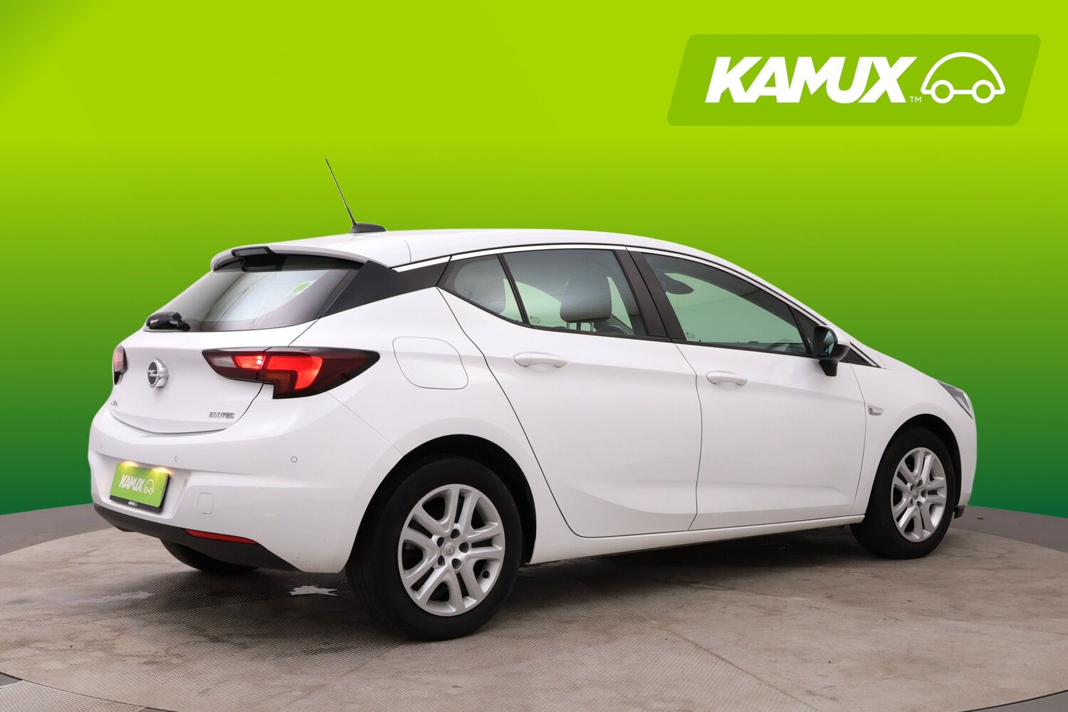 Opel Astra vaihtoauto