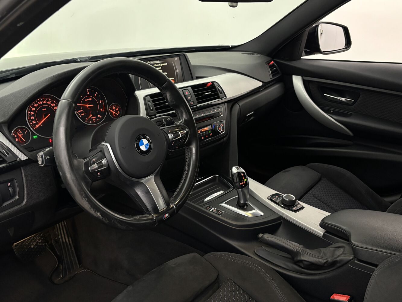 BMW 318 vaihtoauto