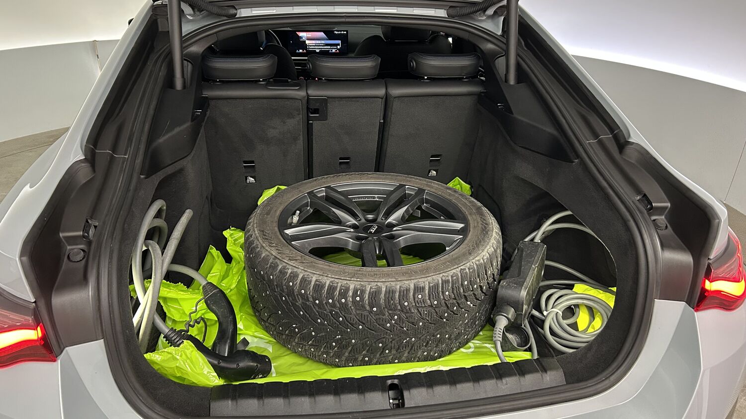 BMW i4 vaihtoauto