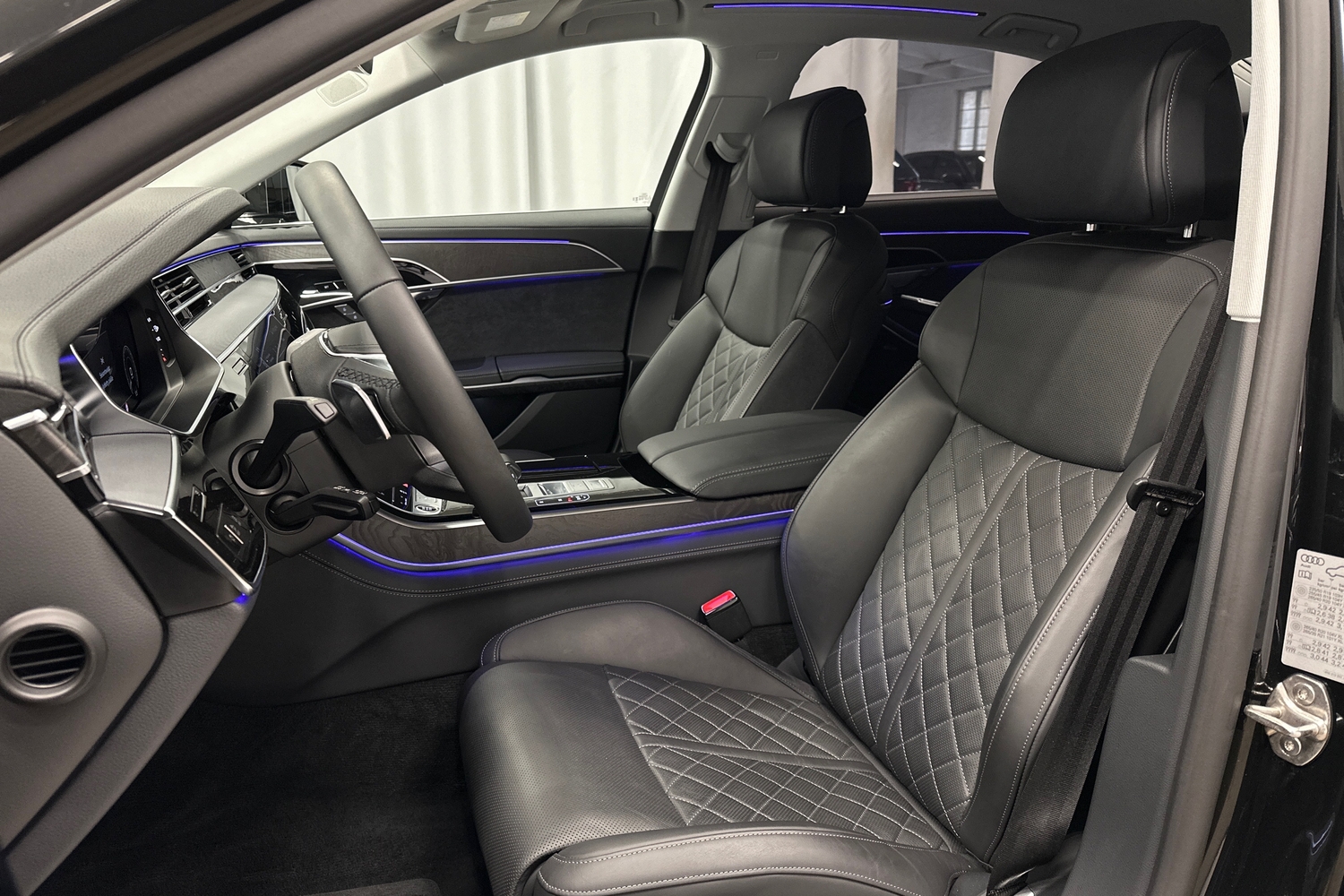Audi A8 vaihtoauto
