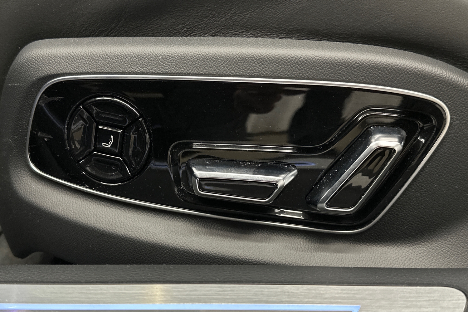 Audi A8 vaihtoauto