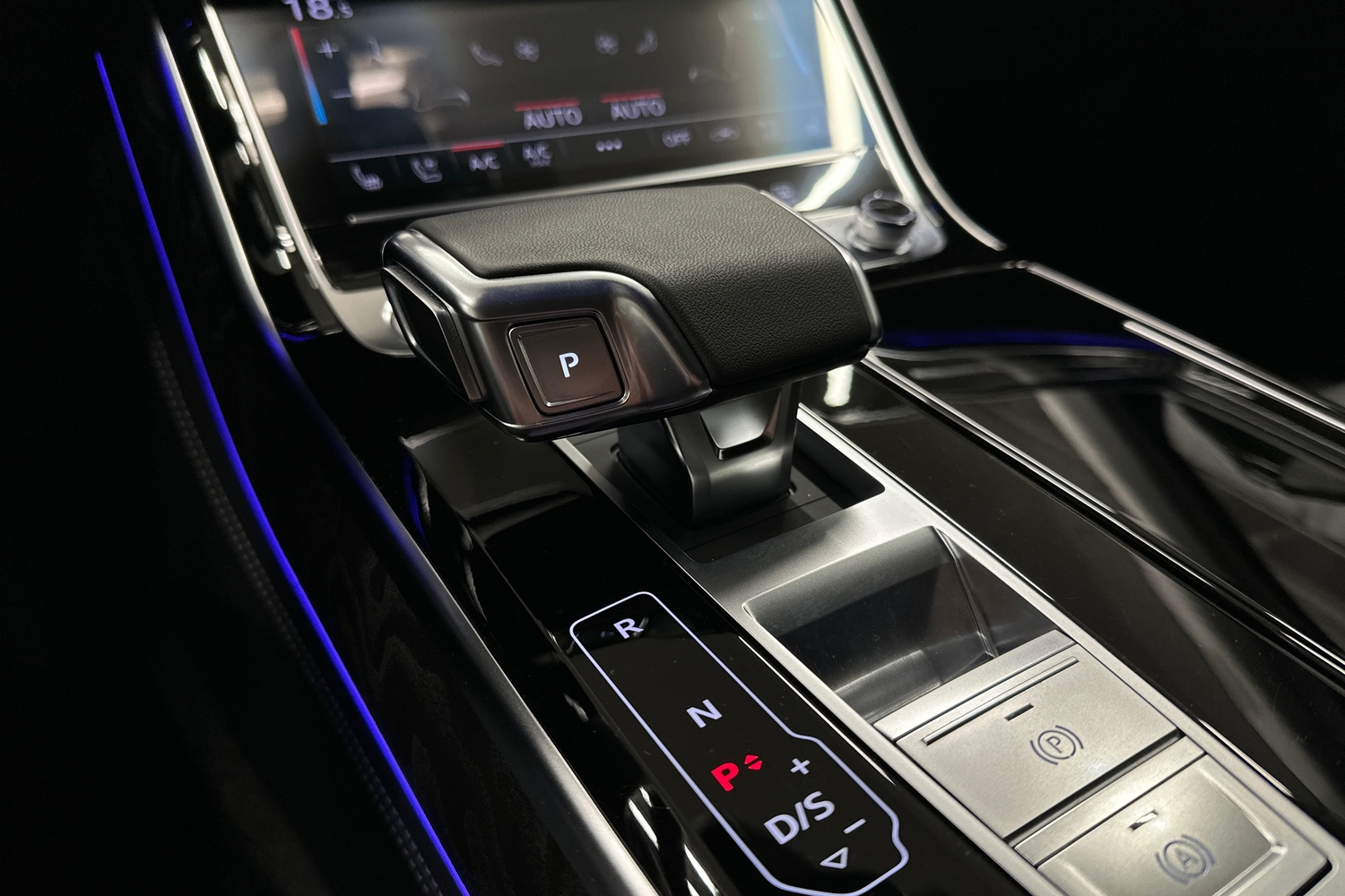 Audi A8 vaihtoauto