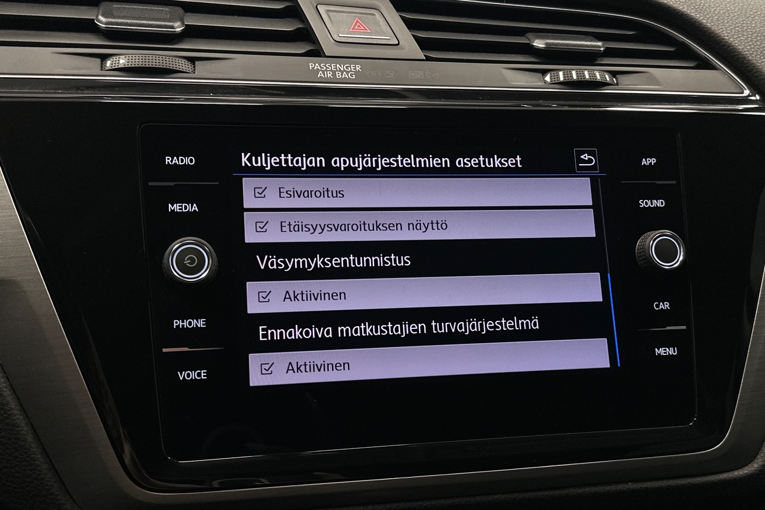 Volkswagen Touran vaihtoauto