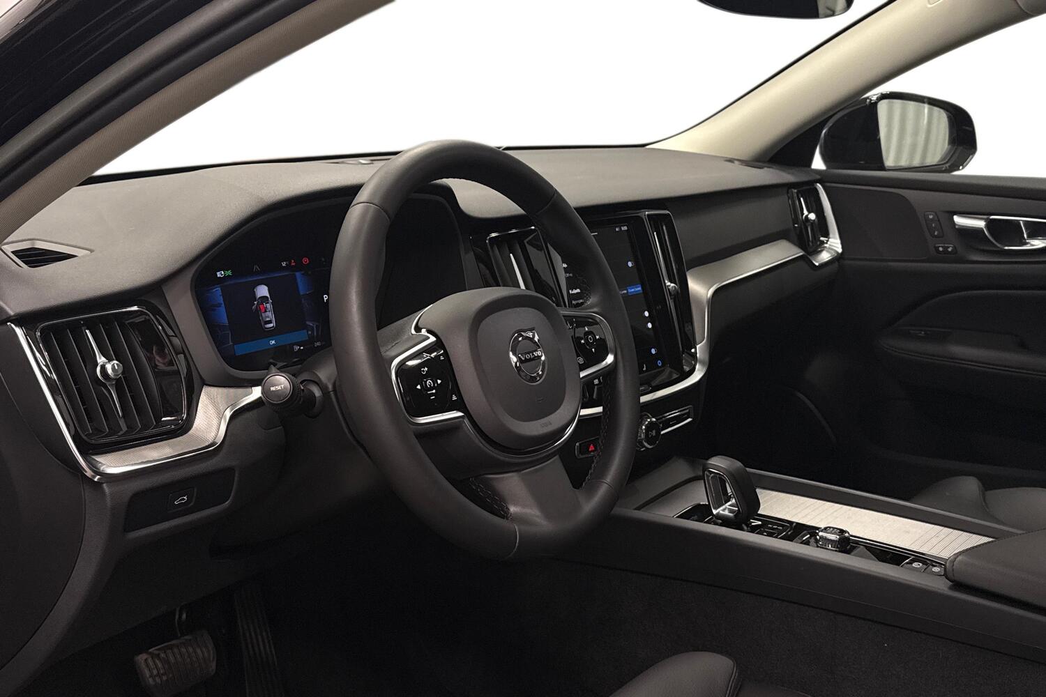 Volvo V60 Cross Country vaihtoauto