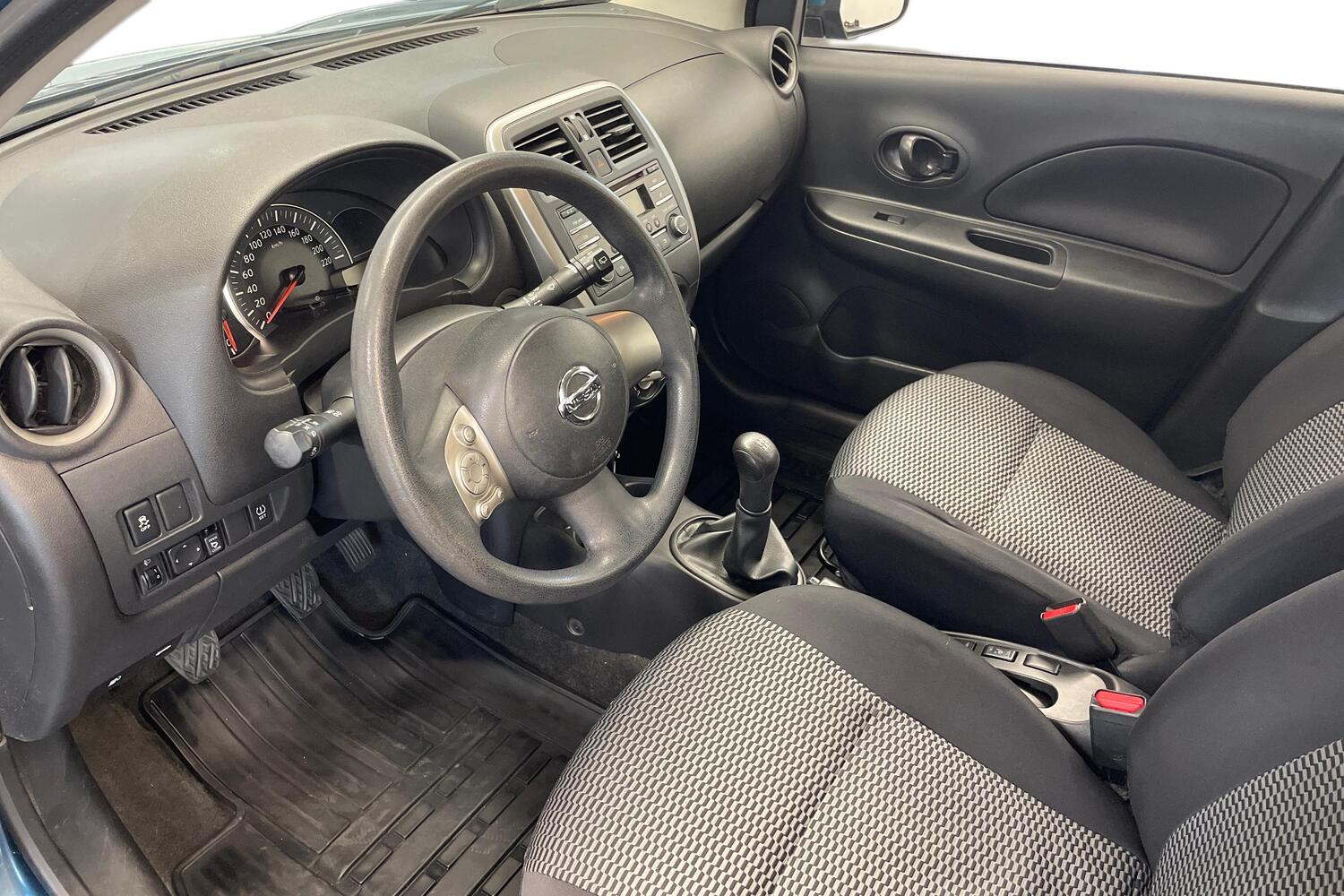 Nissan Micra vaihtoauto