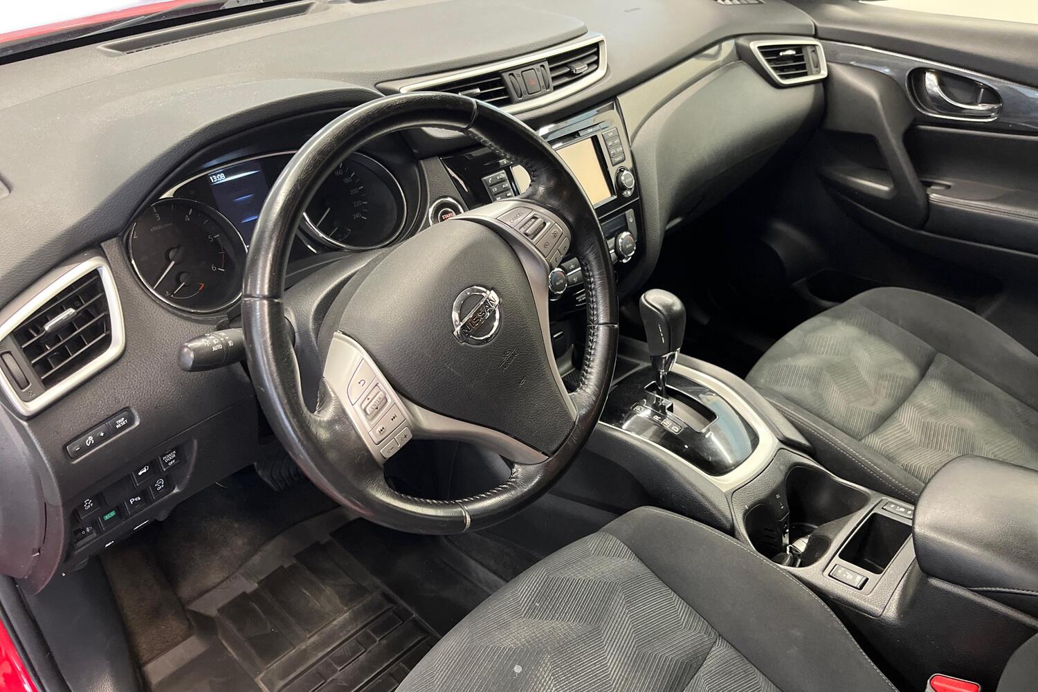 Nissan X-Trail vaihtoauto