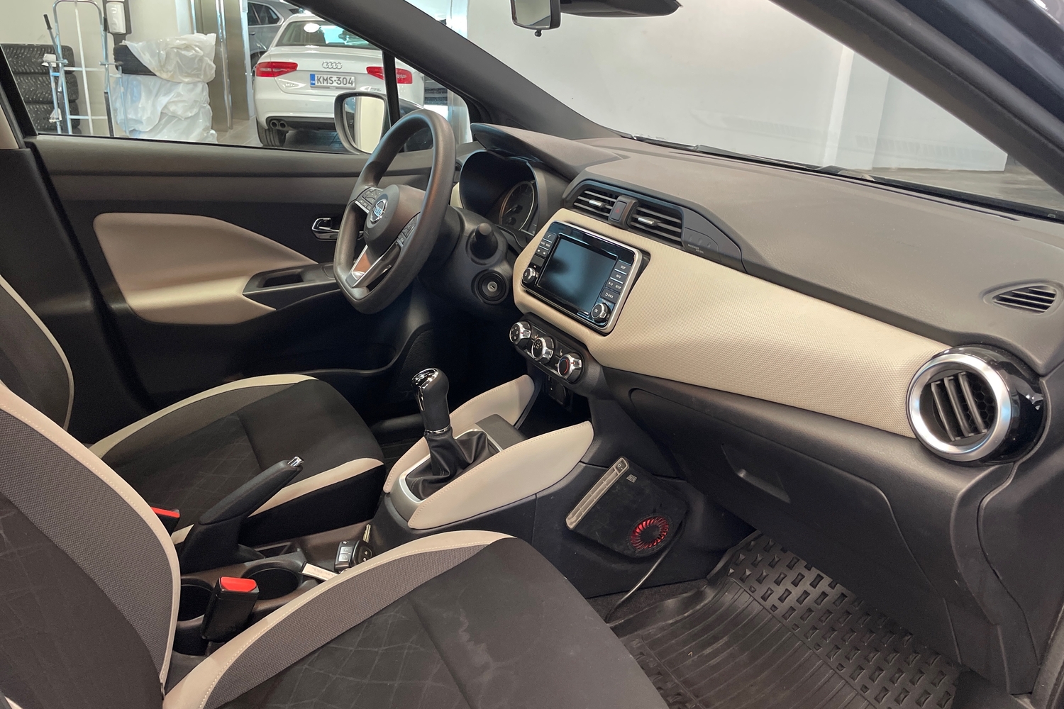 Nissan Micra vaihtoauto