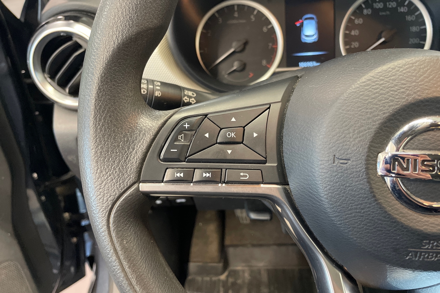 Nissan Micra vaihtoauto