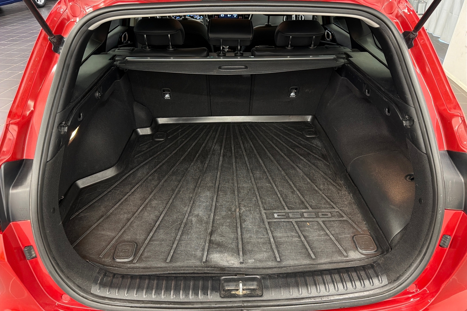 Kia Ceed vaihtoauto