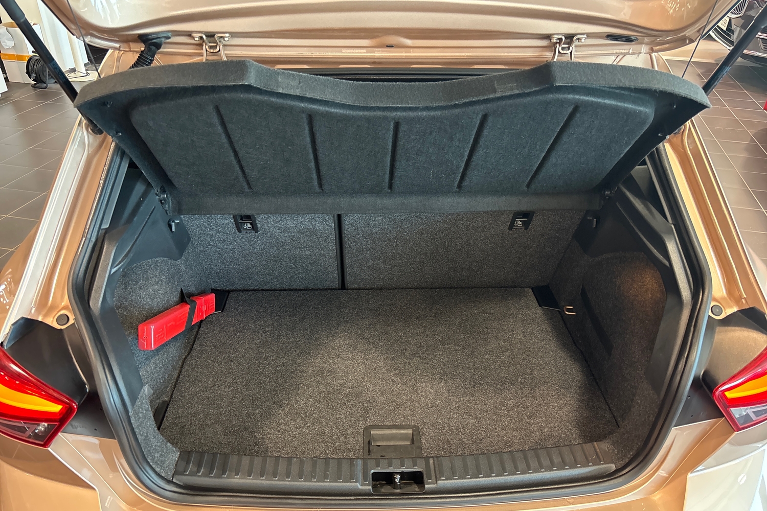 SEAT Ibiza vaihtoauto