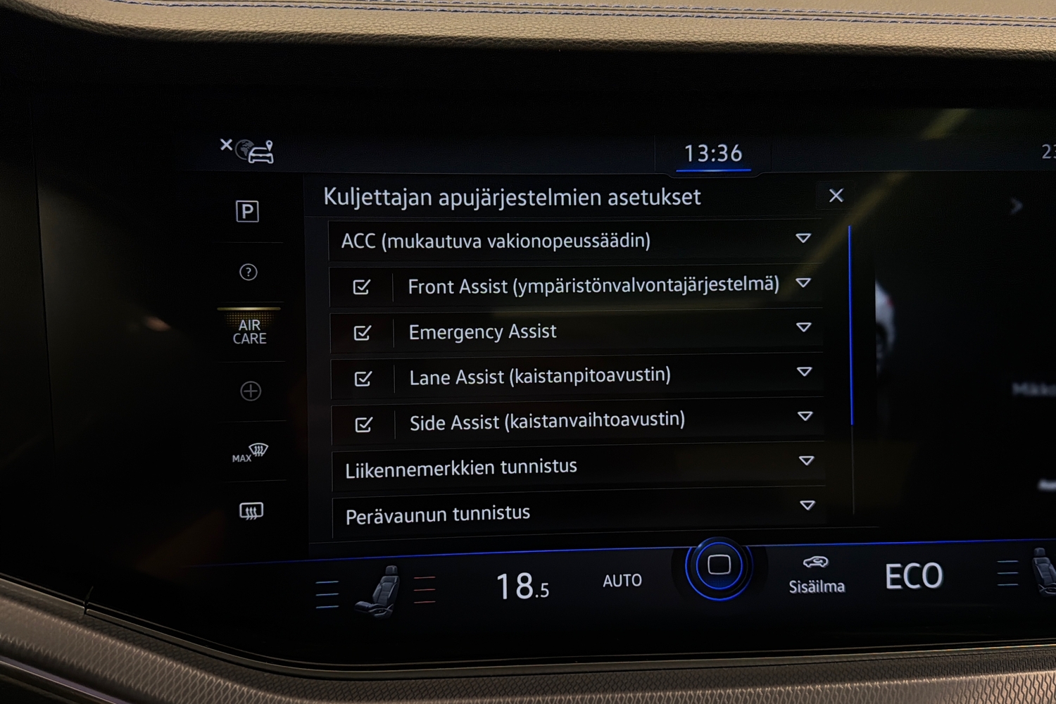 Volkswagen Touareg vaihtoauto
