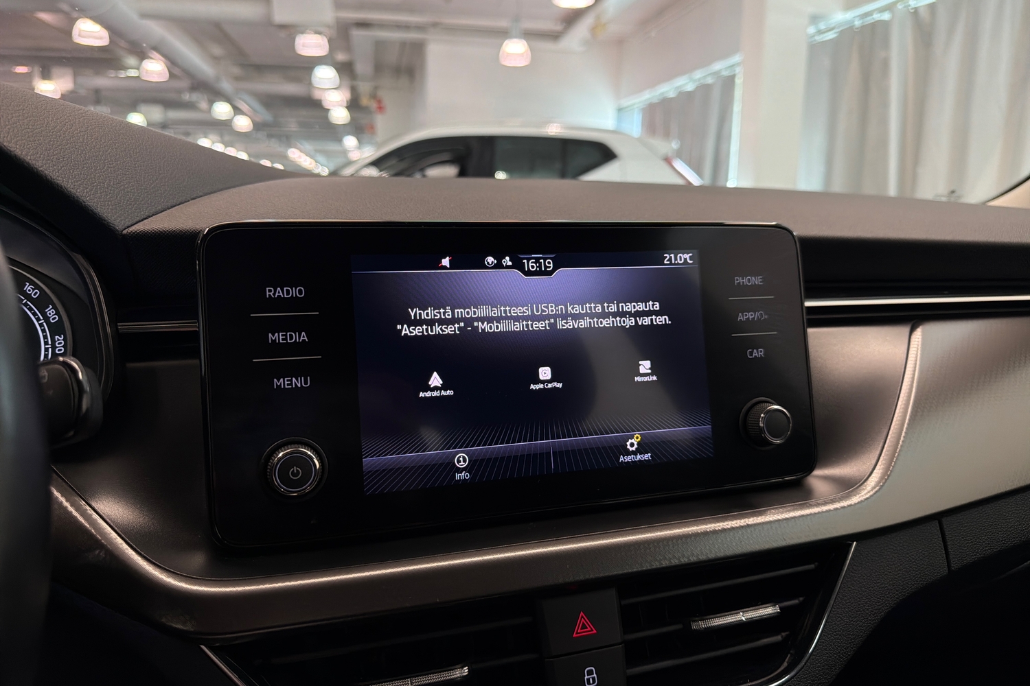 Skoda Kamiq vaihtoauto