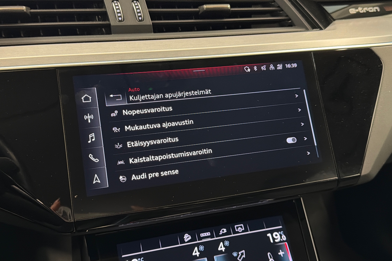 Audi Q8 e-tron vaihtoauto