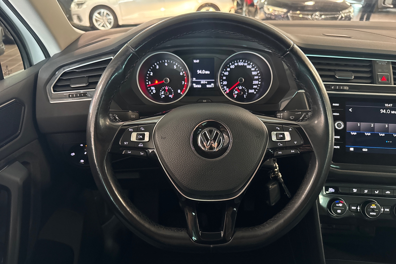 Volkswagen Tiguan vaihtoauto
