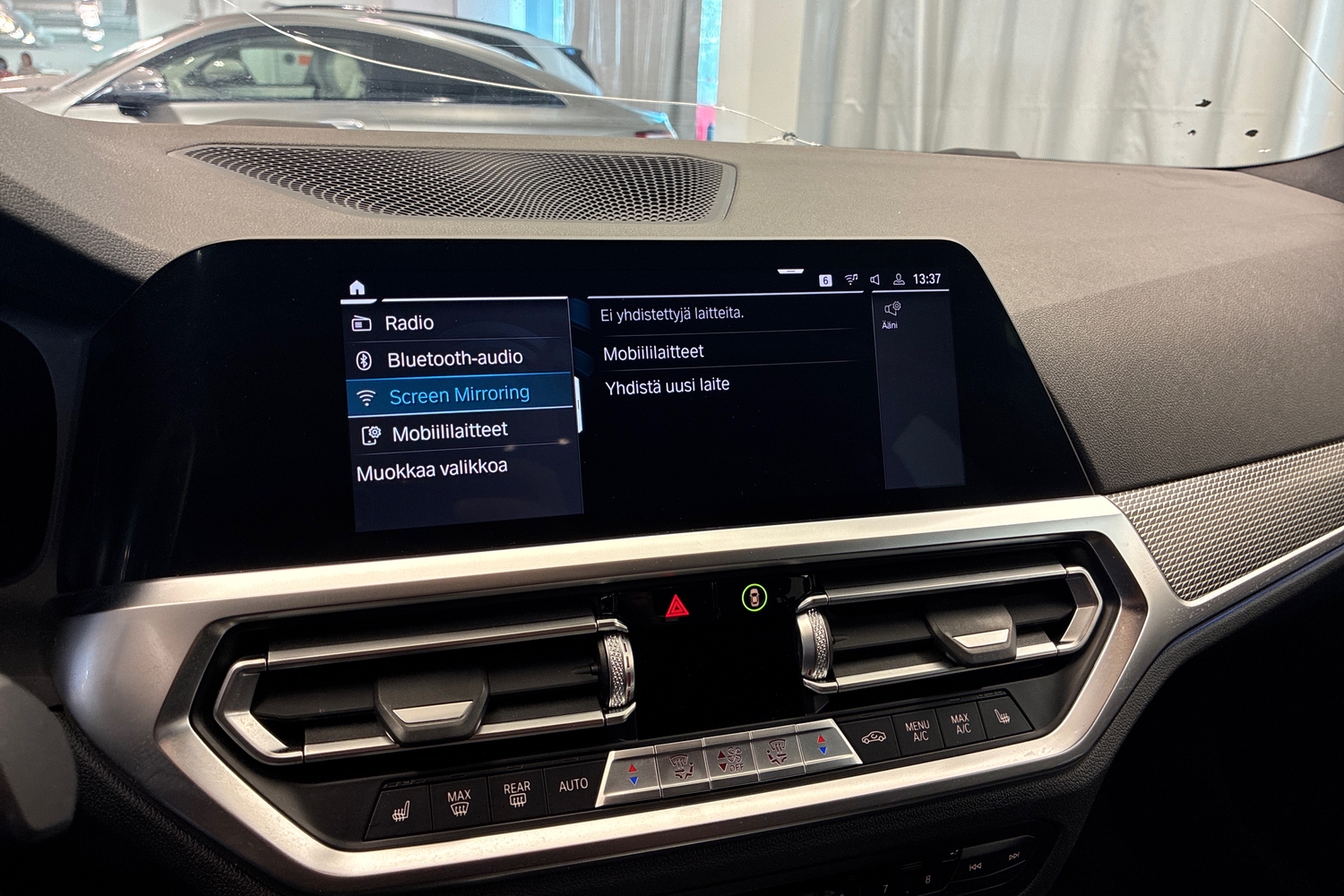BMW 330 vaihtoauto