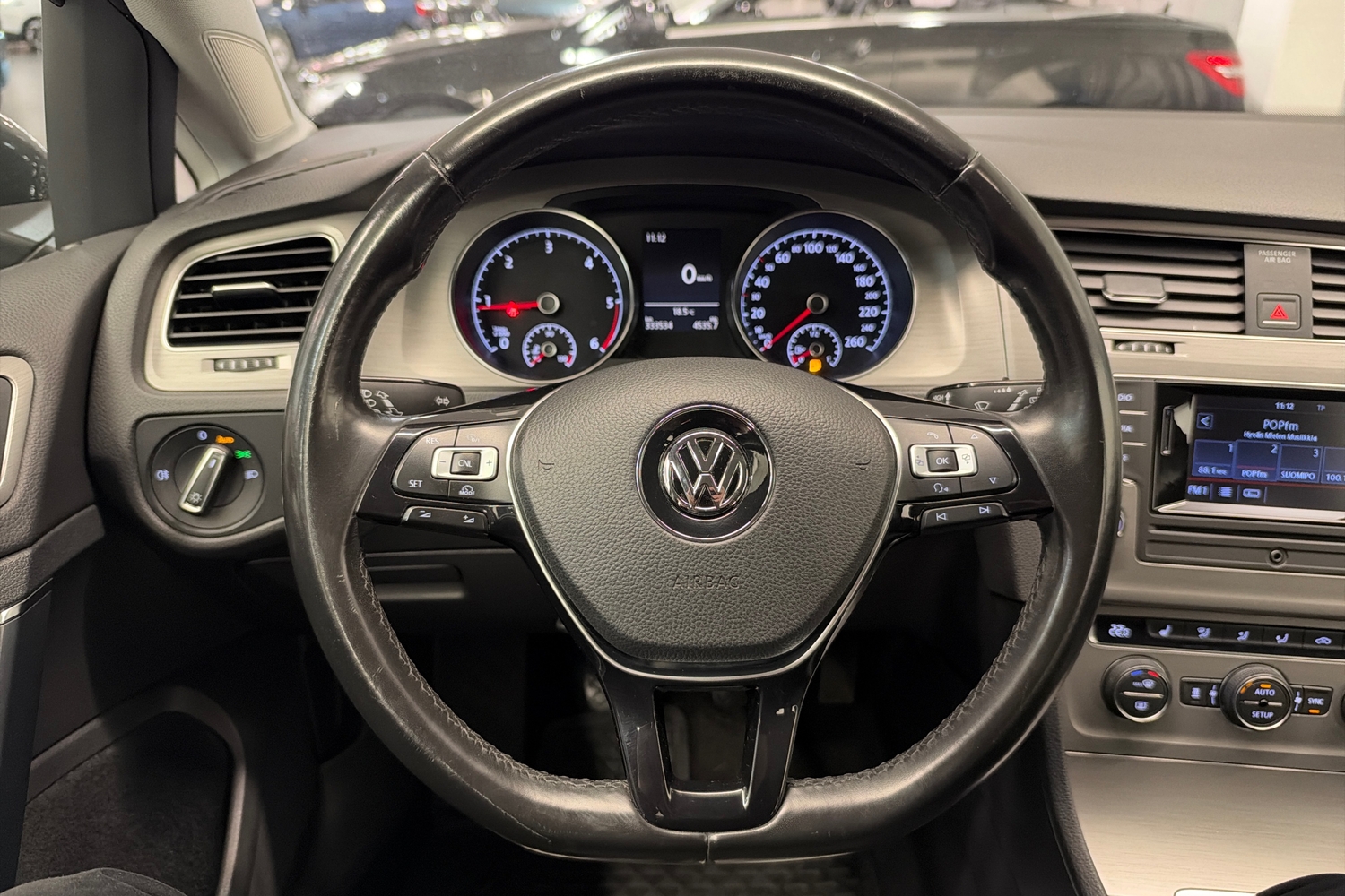 Volkswagen Golf vaihtoauto
