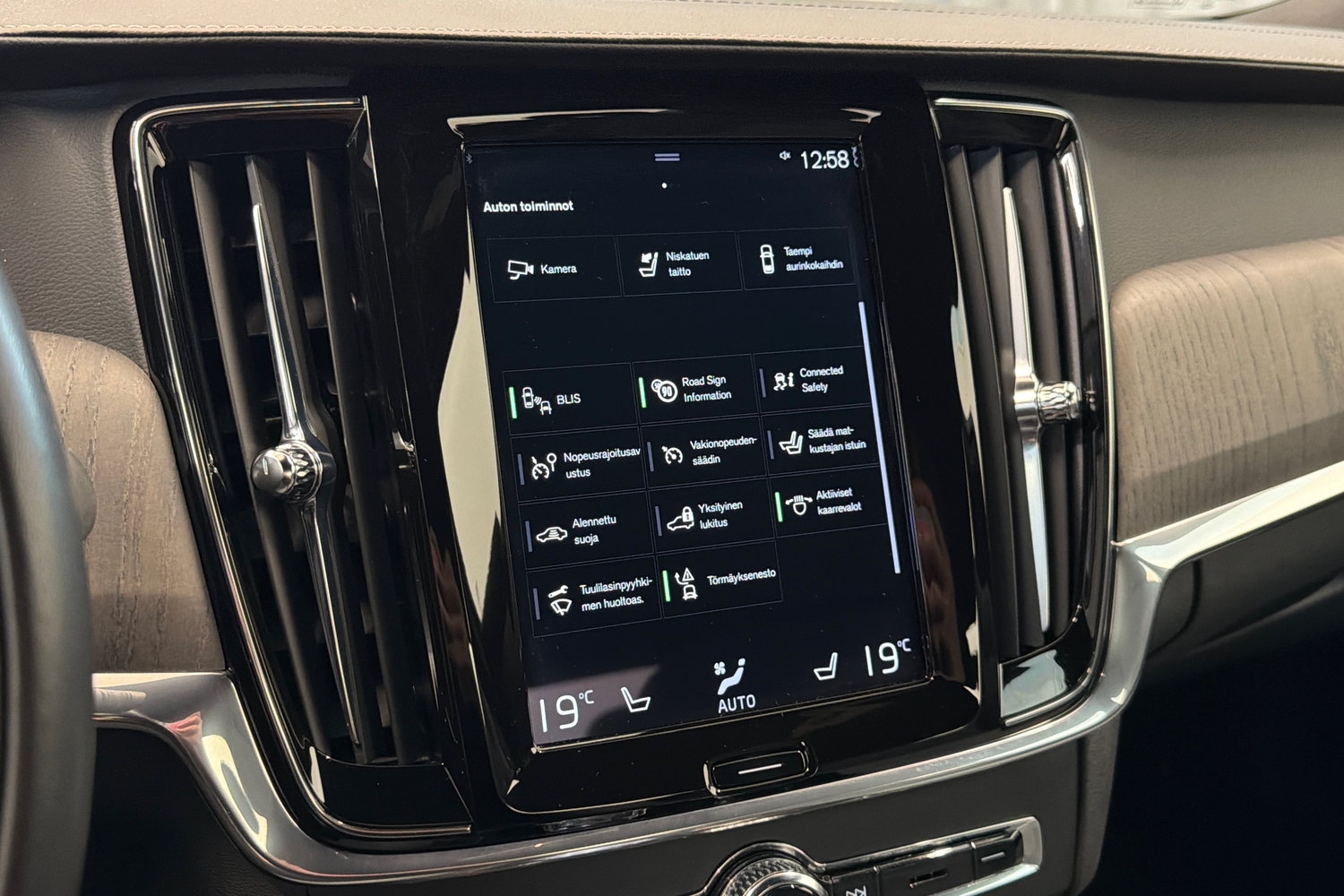 Volvo S90 vaihtoauto